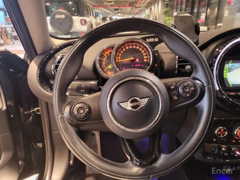 Mini clubman