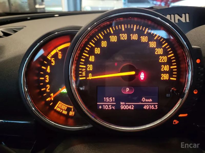 Mini clubman