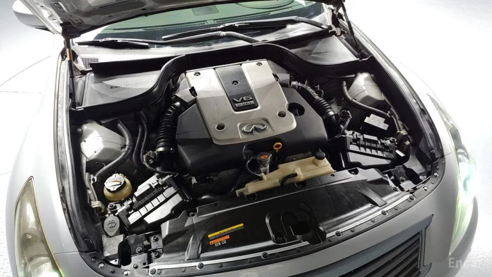 Infiniti G