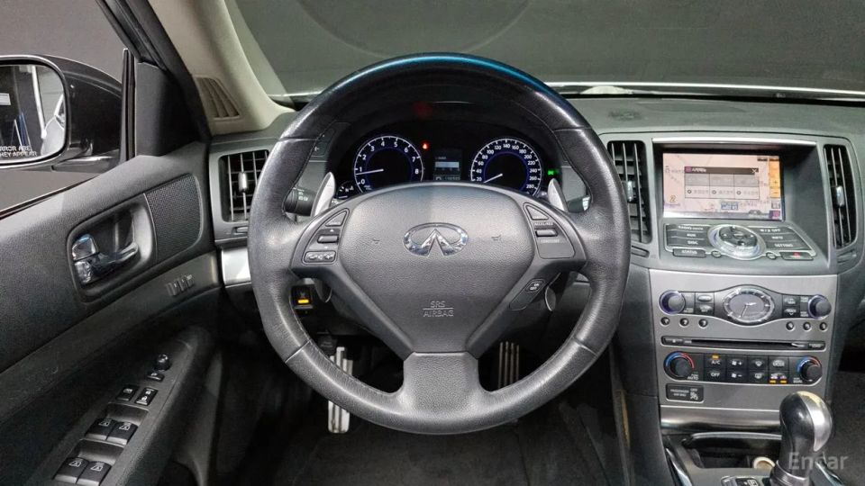 Infiniti G