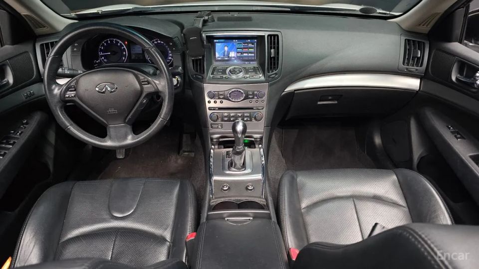 Infiniti G