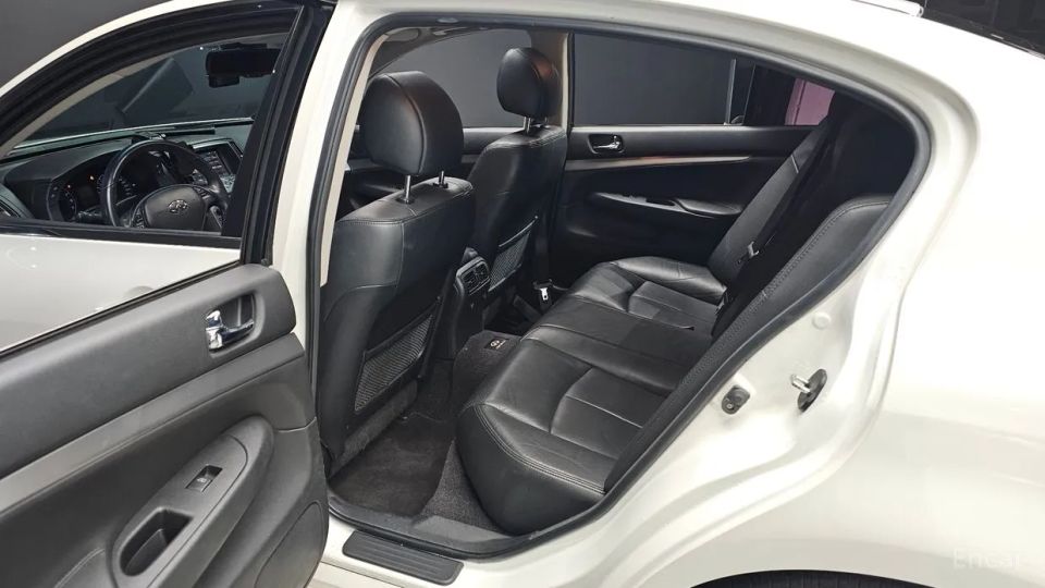 Infiniti G