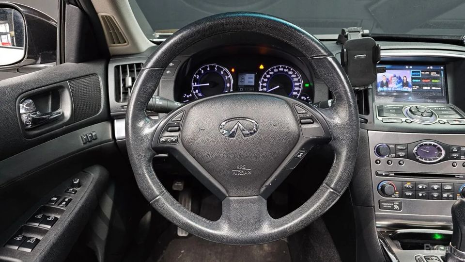 Infiniti G