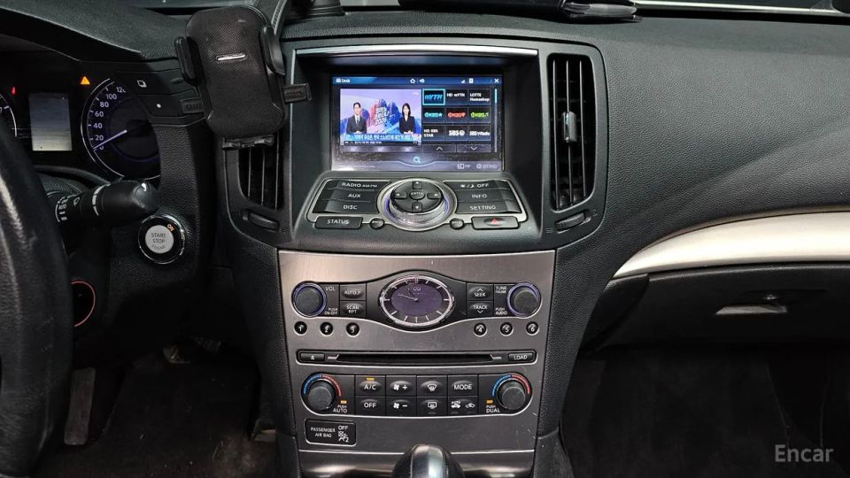 Infiniti G