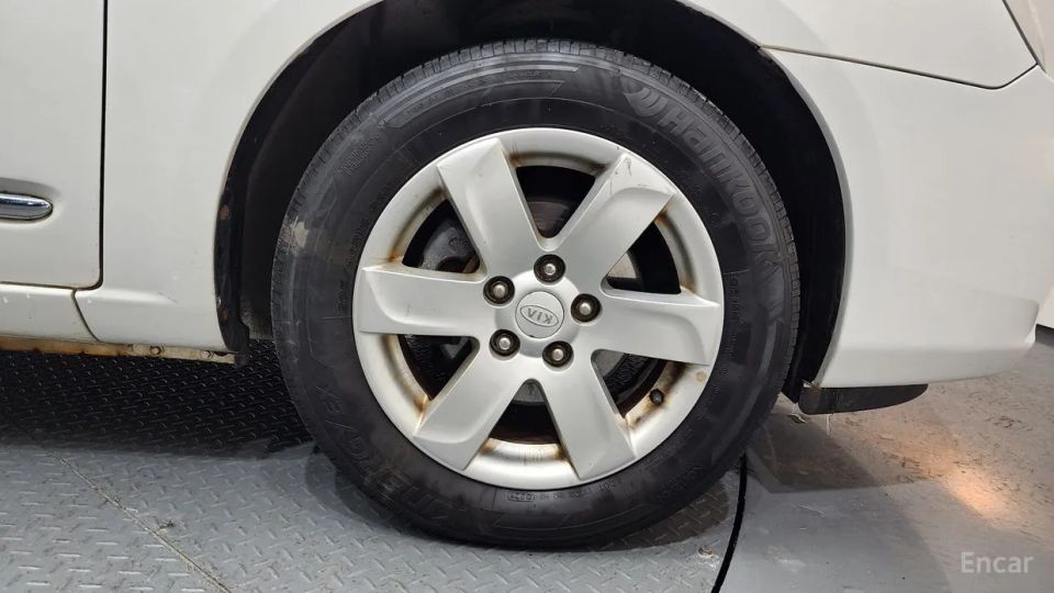 Kia Carens