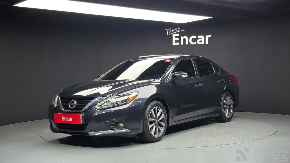 Nissan altima