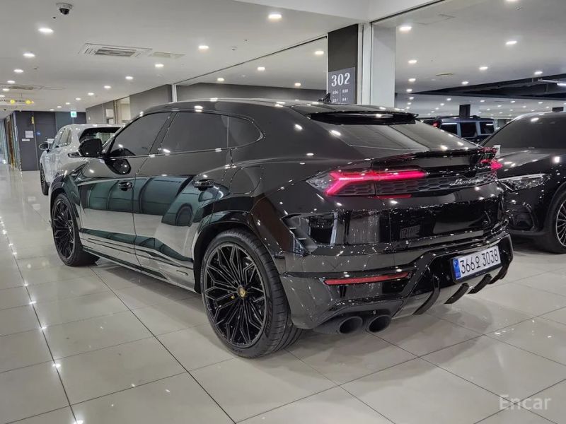 Lamborghini urus