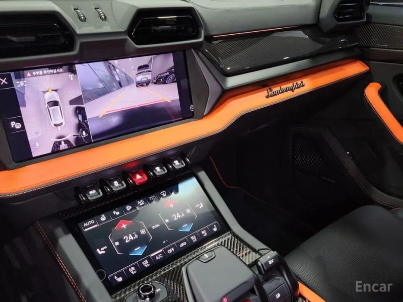 Lamborghini urus