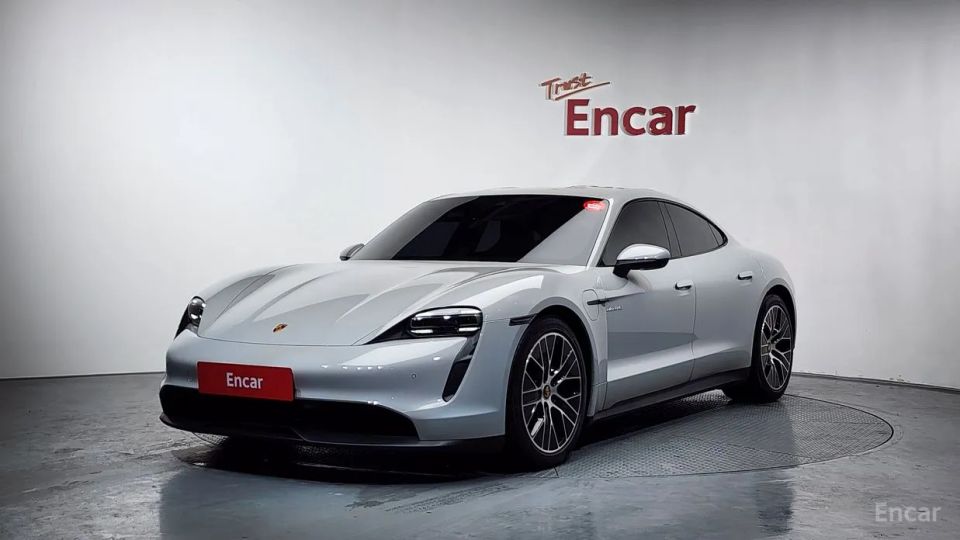 Porsche Taycan