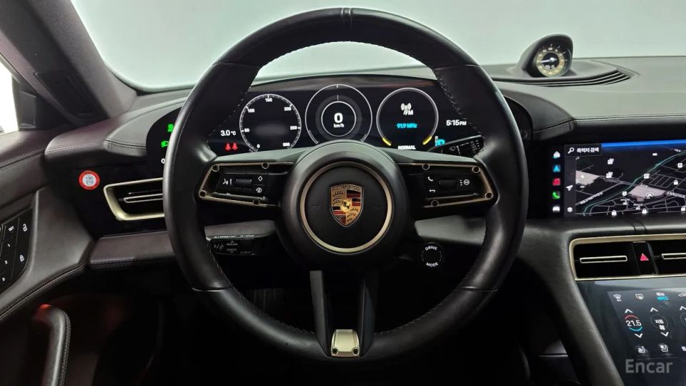 Porsche Taycan