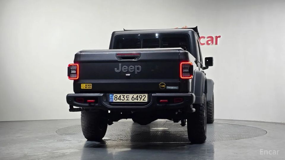 Jeep gladiator