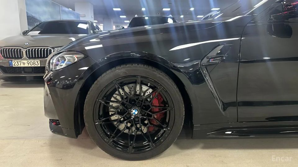BMW M4