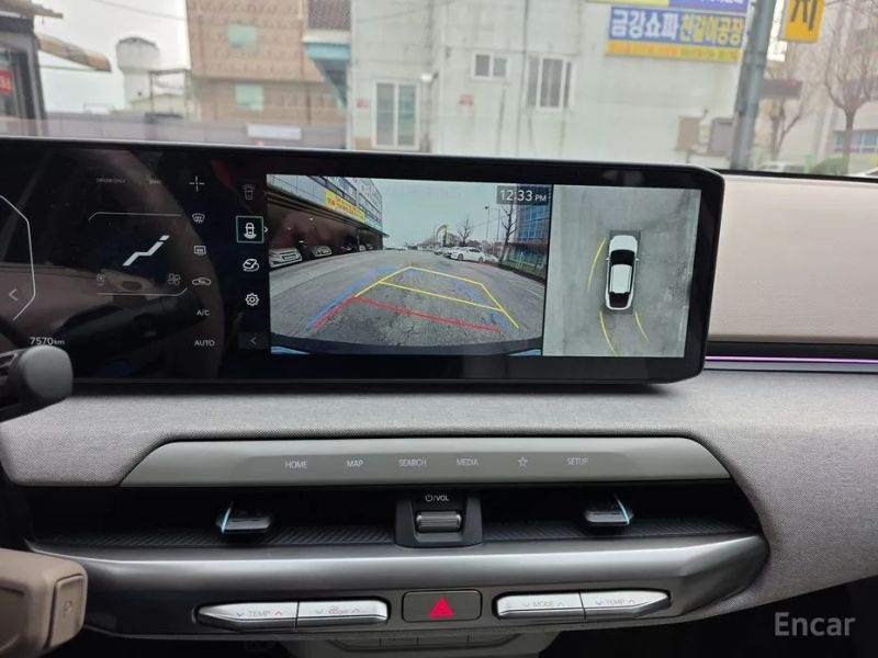 Kia EV4