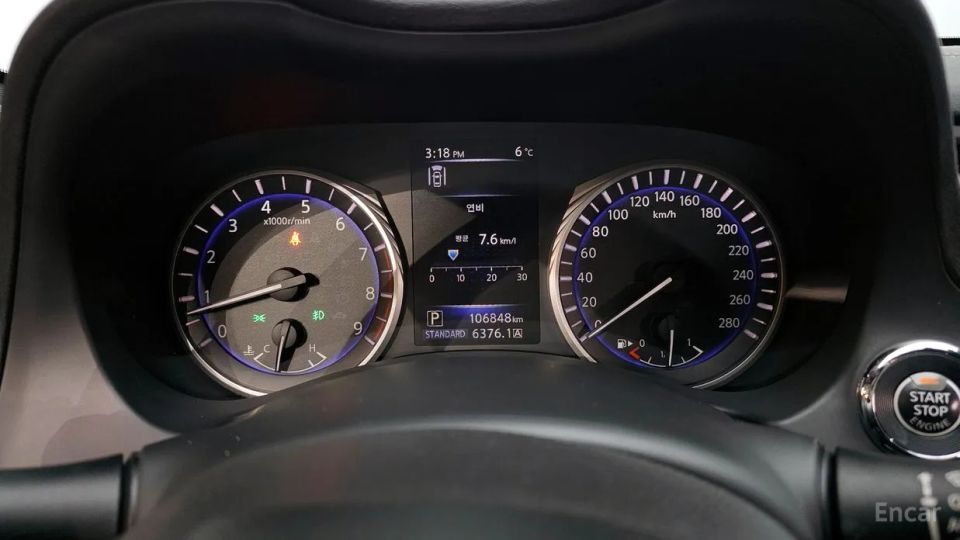 Infiniti Q60