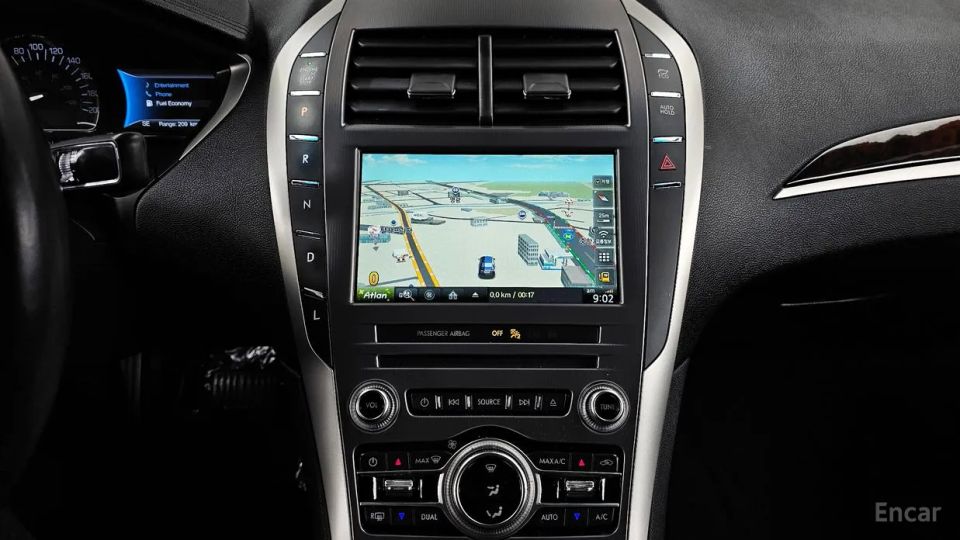 Lincoln MKZ