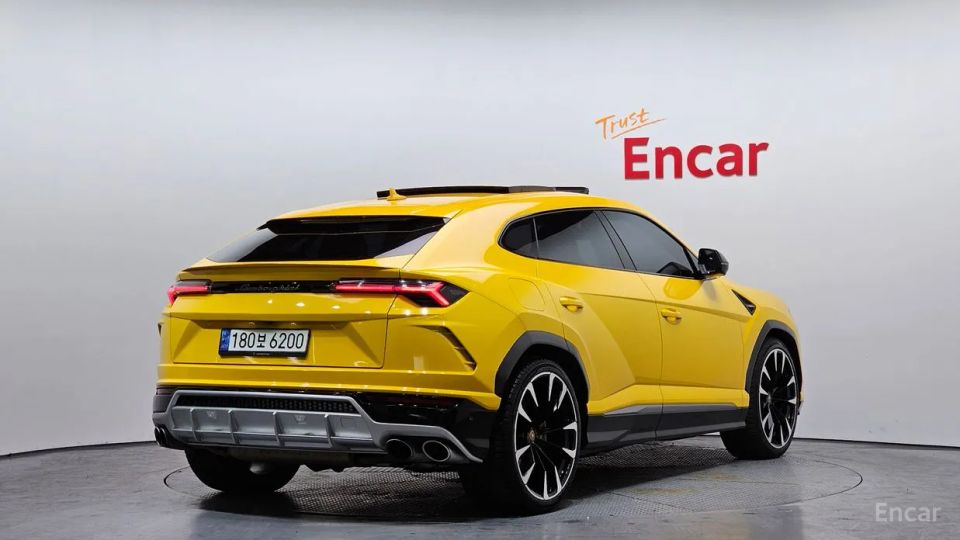 Lamborghini urus