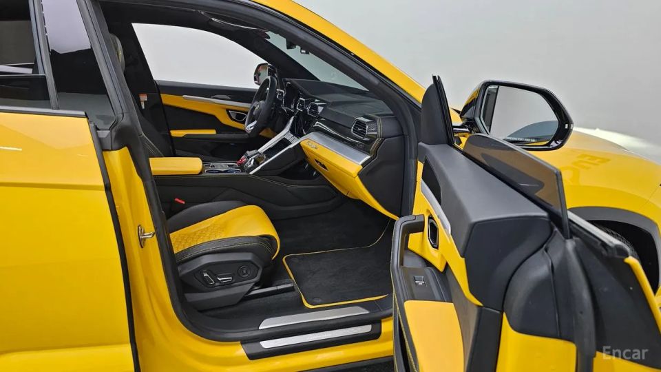 Lamborghini urus