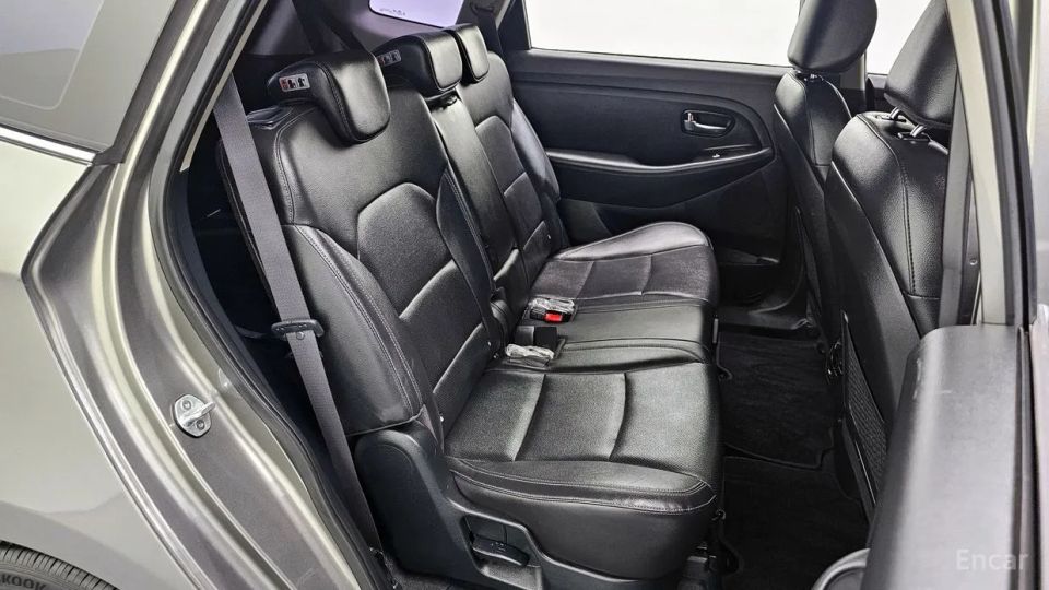Kia Carens
