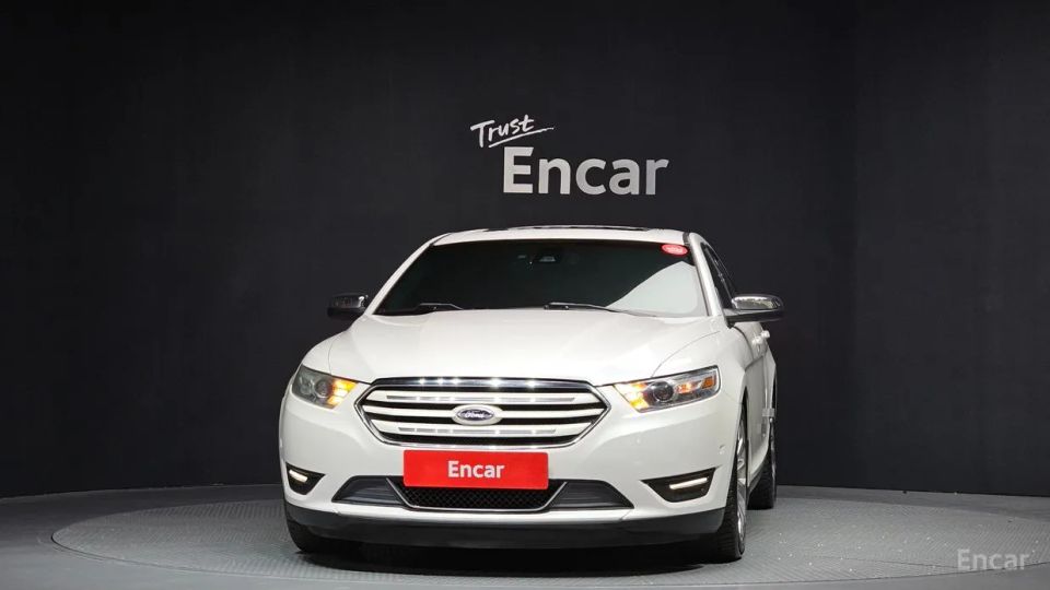 Ford Taurus