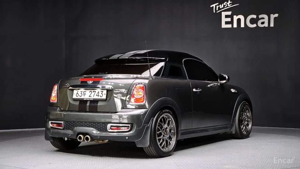 Mini coupe