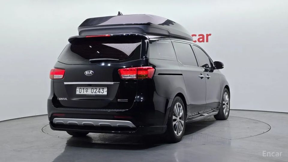 Kia Canival