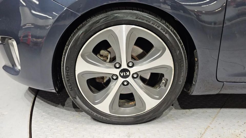 Kia Carens