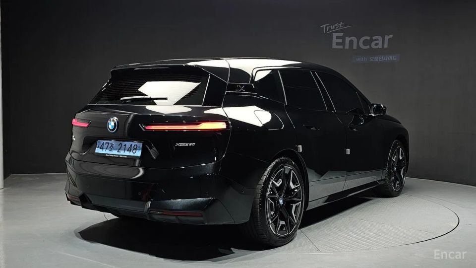 BMW ix