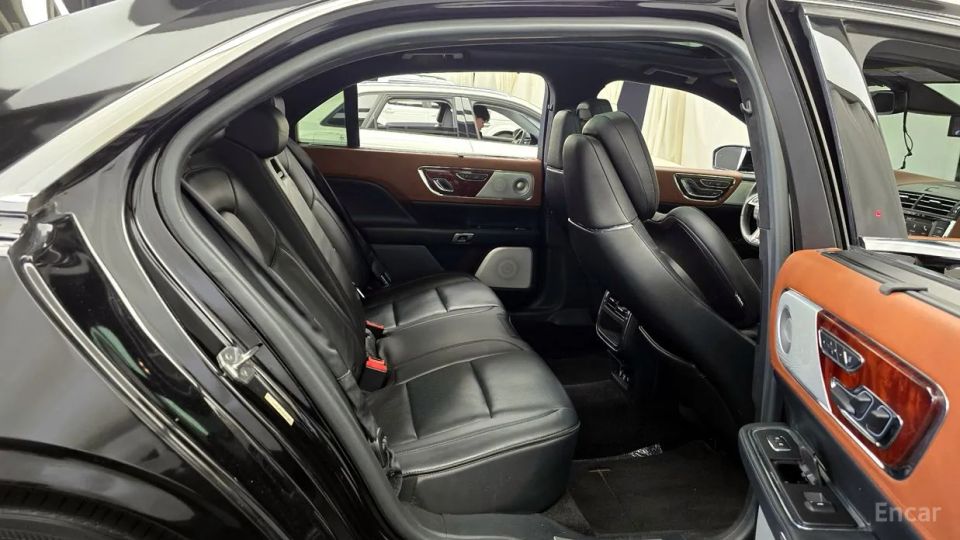 Lincoln Continental