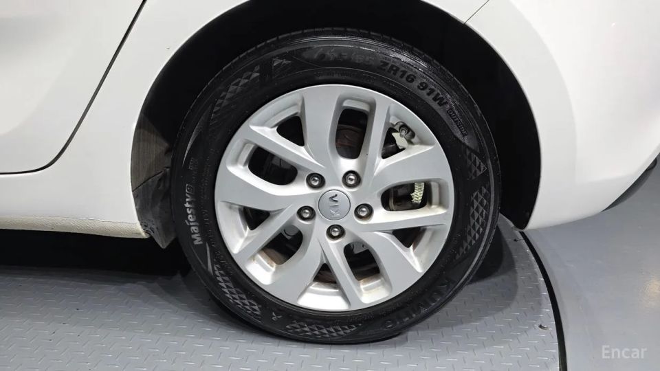 Kia Carens