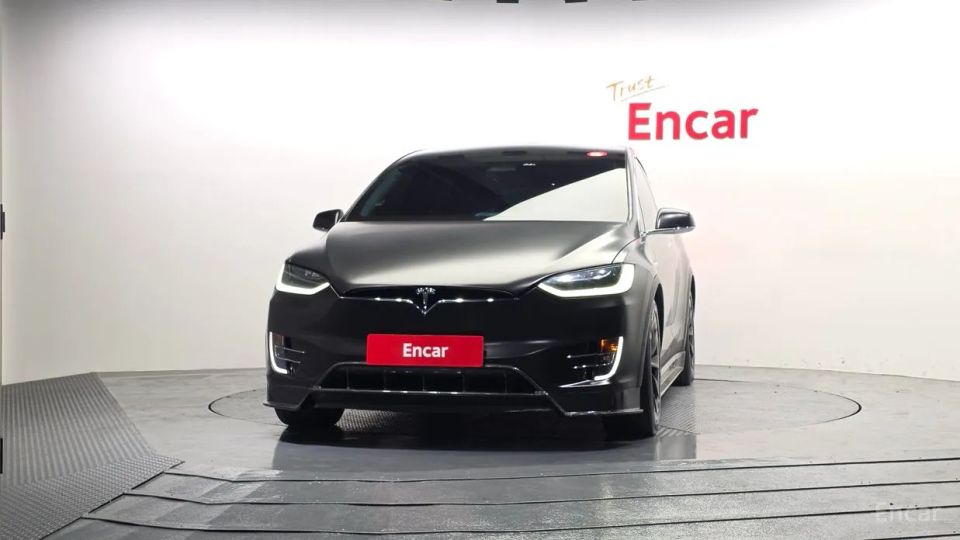 Tesla model-x