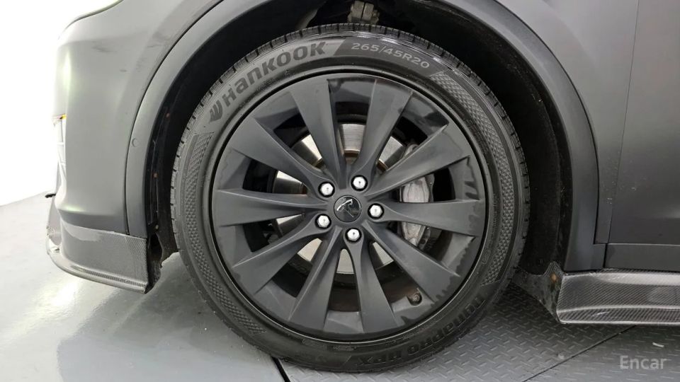 Tesla model-x