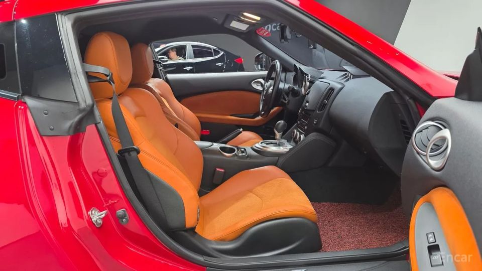 Nissan 370Z