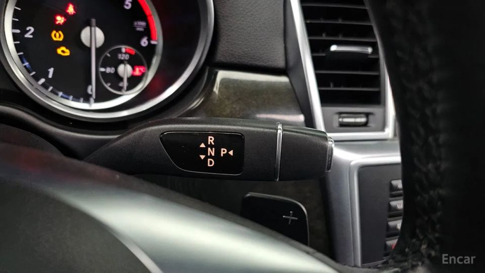 Mercedes-Benz M-class