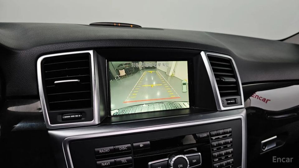 Mercedes-Benz M-class