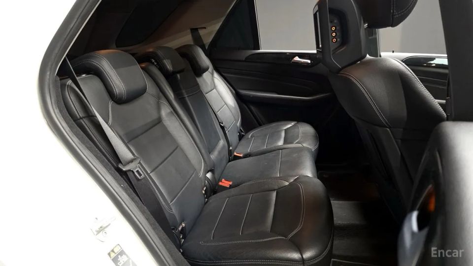 Mercedes-Benz M-class