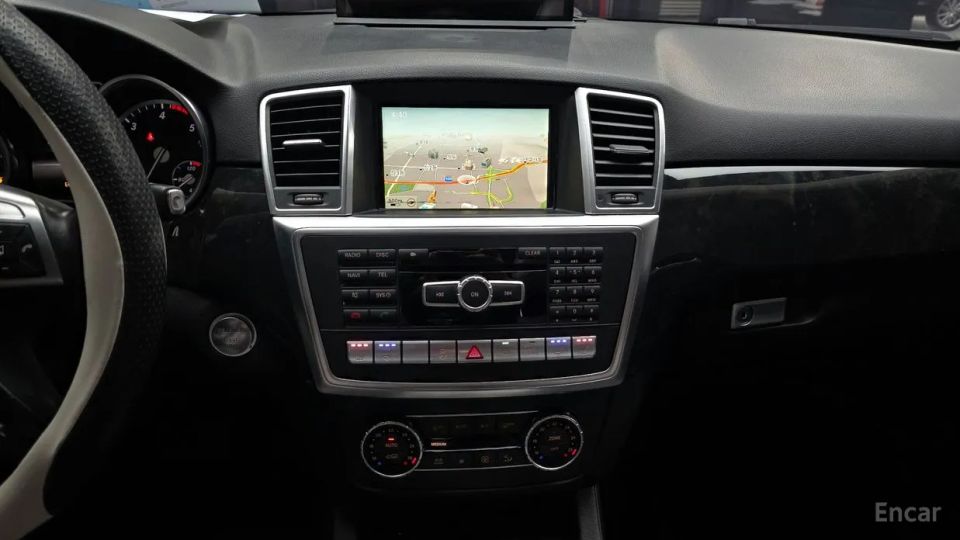 Mercedes-Benz M-class