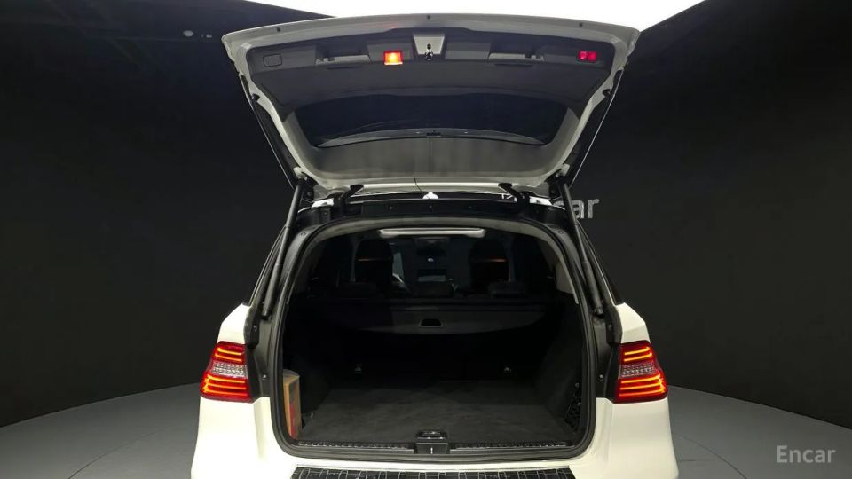 Mercedes-Benz M-class