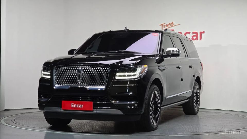 Lincoln Navigator