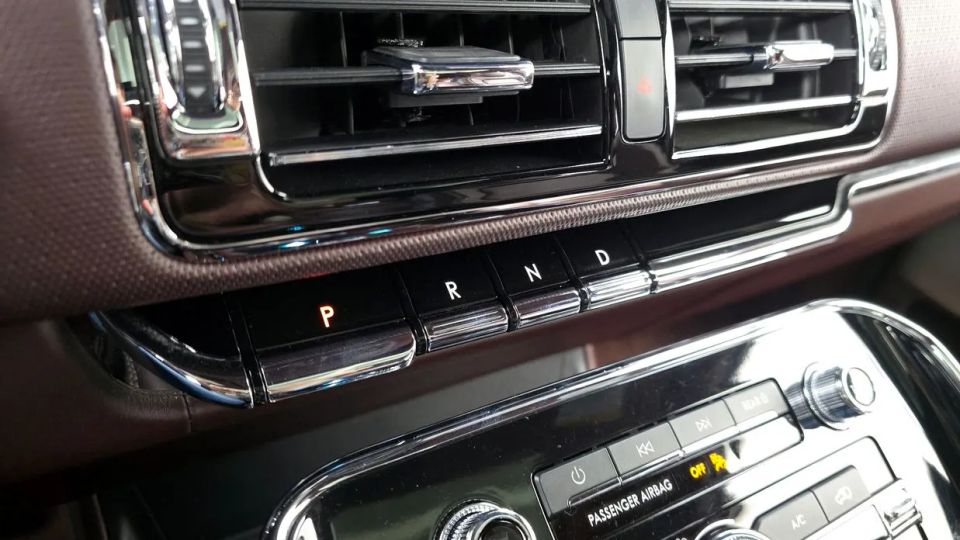 Lincoln Navigator