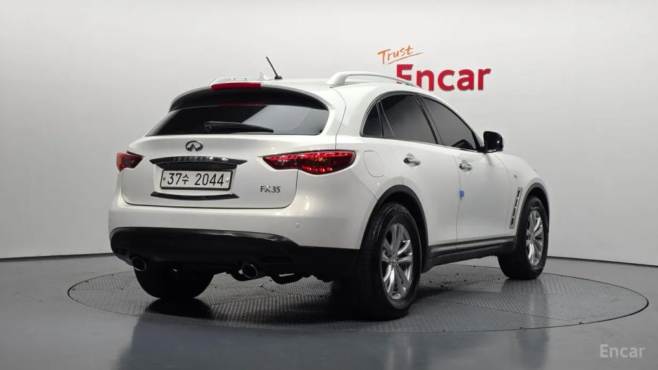 Infiniti FX