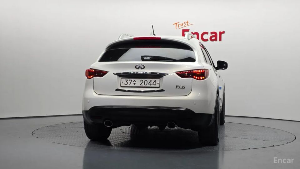 Infiniti FX