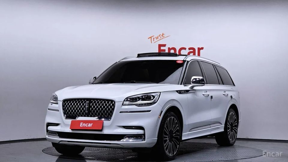 Lincoln Aviator