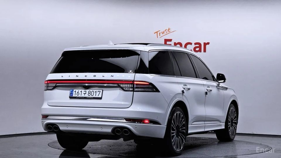 Lincoln Aviator