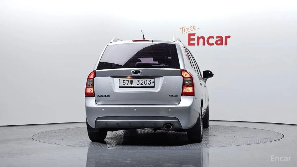 Kia Carens