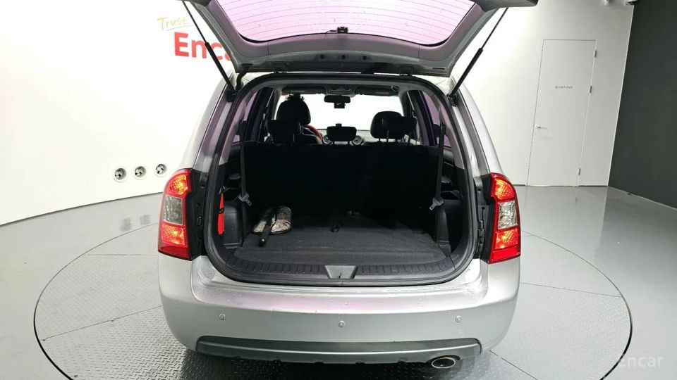 Kia Carens