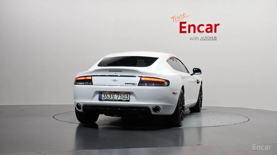 Astonmartin Rapide