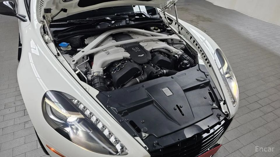 Astonmartin Rapide
