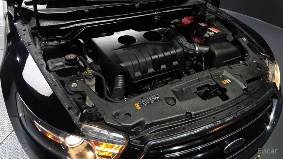 Ford Taurus