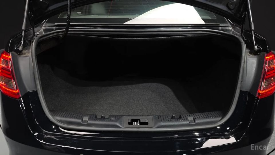 Ford Taurus