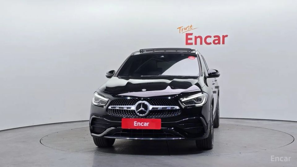 Mercedes-Benz GLA-Class